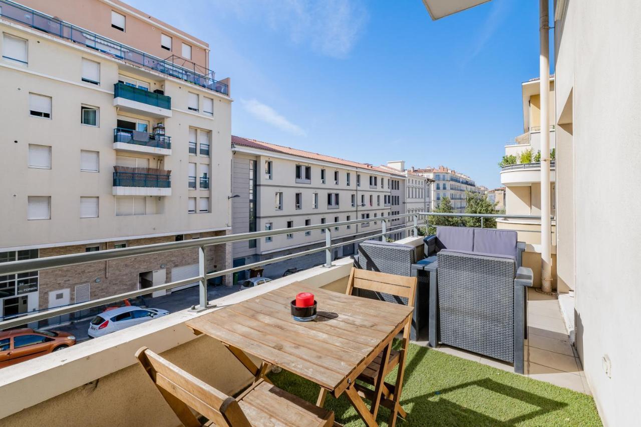 La Joliette; Duplex 2 Chambres, Parking Inclus+ Terrasse+ Ascenseur Marseille Bagian luar foto